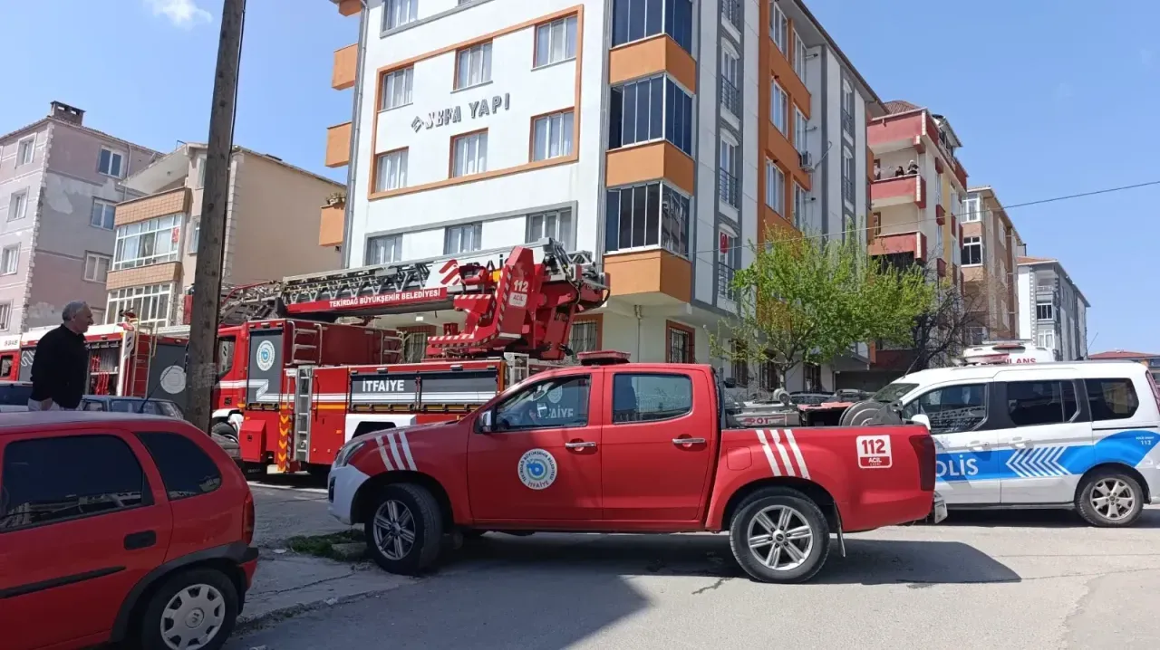 Dairenin mutfağında çıkan yangın söndürüldü