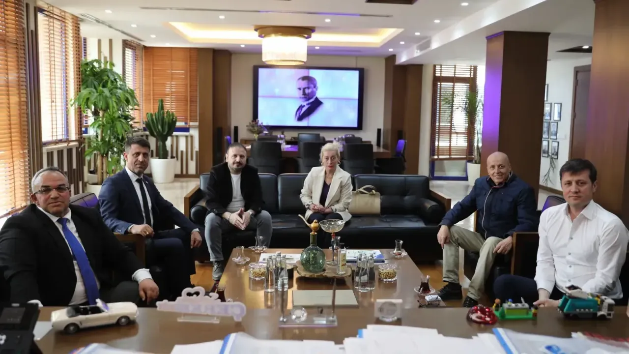 Gelecek Partisi’nden Başkan Akay’a ziyaret